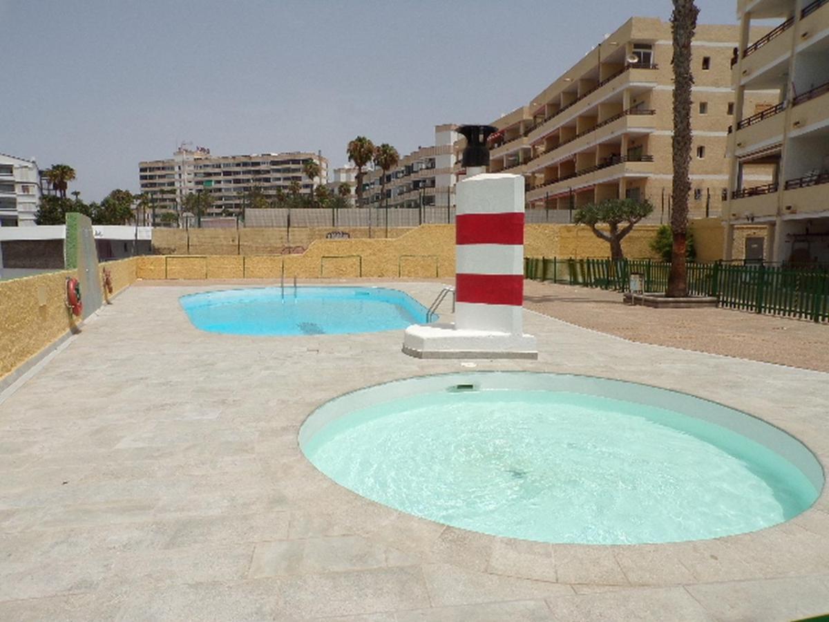 Los Juncos 402 Playa Del Ingles Екстериор снимка
